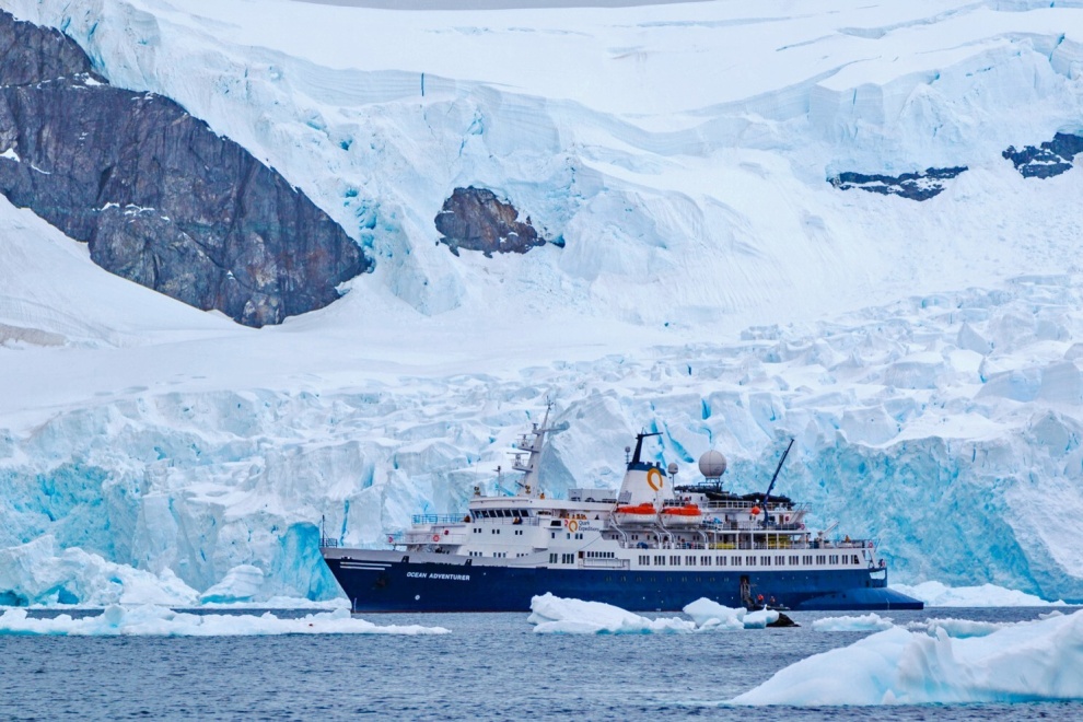 7 Expeditions that lead to the discovery of Antarctica